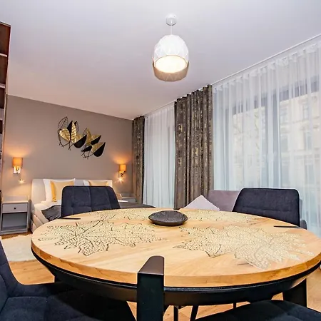 Inpoint Executive Near Old Town & Kazimierz District Apartmán *