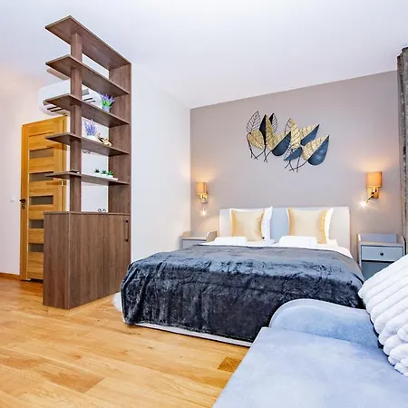 Inpoint Executive Near Old Town & Kazimierz District * Krakov