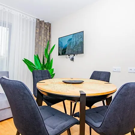Apartment Inpoint Spacious Near Main Square & Kazimierz District *
