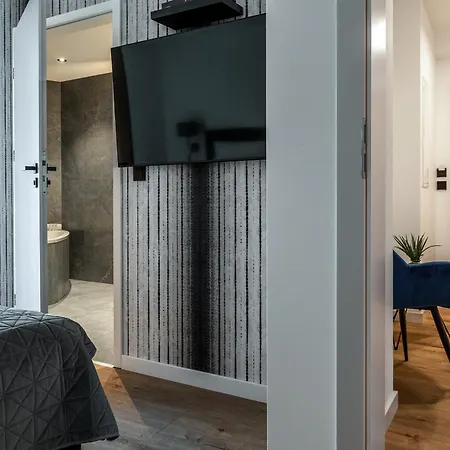 Inpoint Spacious Near Main Square & Kazimierz District Apartment
