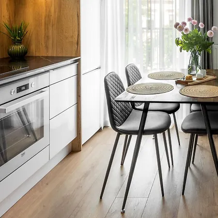 Inpoint Executive Near Old Town & Kazimierz District Διαμέρισμα *