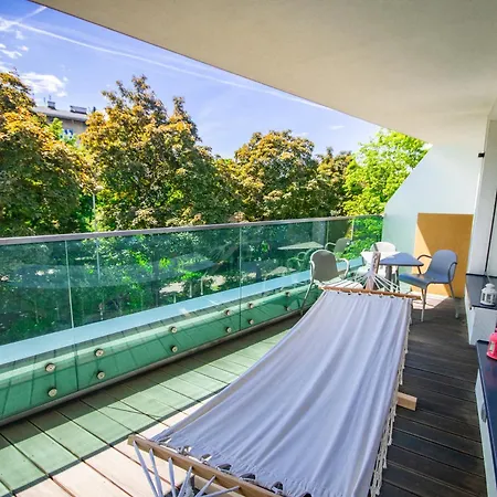 Inpoint Executive Near Old Town & Kazimierz District Krakov