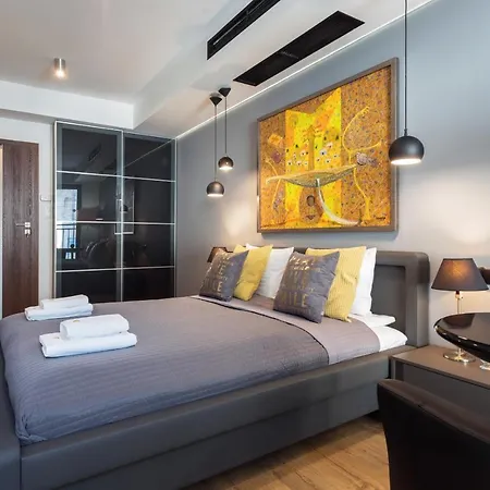 Inpoint Executive Near Old Town & Kazimierz District * Cracovie
